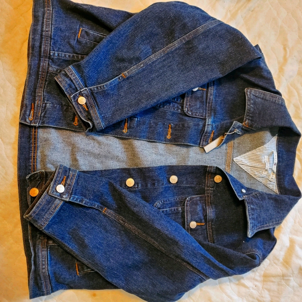 Tommy hilfiger denim jacket size LG